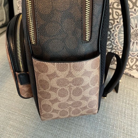 NWOT Coach Signature Brown and Tan Backpack - Picture 8 of 9